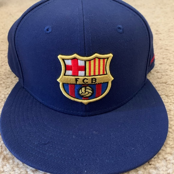 barcelona soccer hat